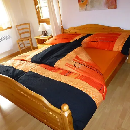 Oberhausern Apartment *
